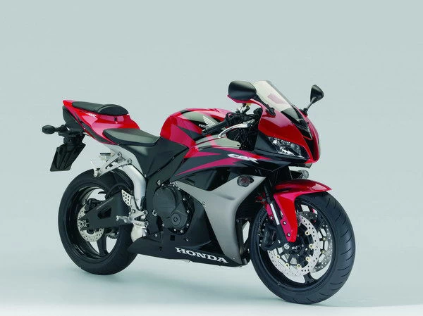 Profile photo of CBR 600 RR 2007 in color not defined.