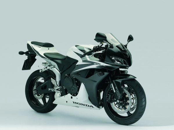 Profile photo of CBR 600 RR 2007 in color not defined.