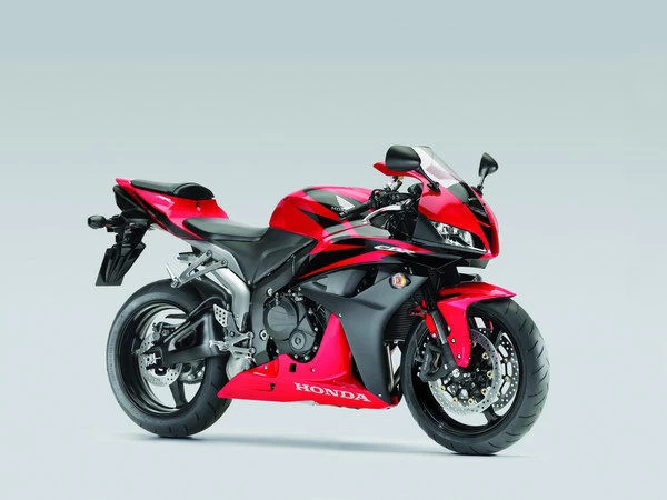 Profile photo of CBR 600 RR 2008 in color not defined.