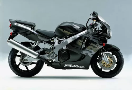 Profile photo of CBR 900 RR FIREBLADE 1997 in color not defined.