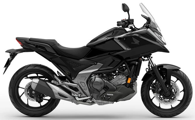Profile photo of NC 750 X 2027 in color black.