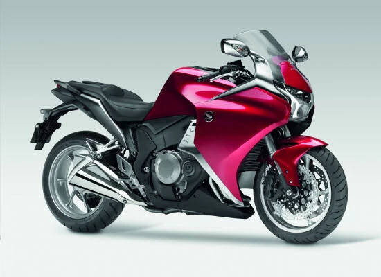 Foto de perfil del VFR 1200 F 2010 en color indefinido.