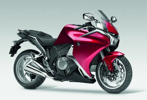 Foto de perfil del VFR 1200 F 2012 en color indefinido.