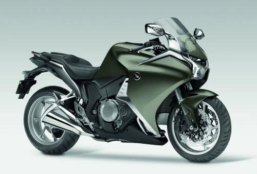Foto de perfil del VFR 1200 F 2012 en color indefinido.