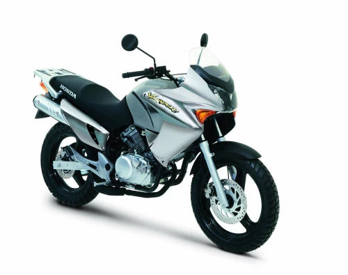 Profile photo of 125 VARADERO XLV 2003 in color not defined.