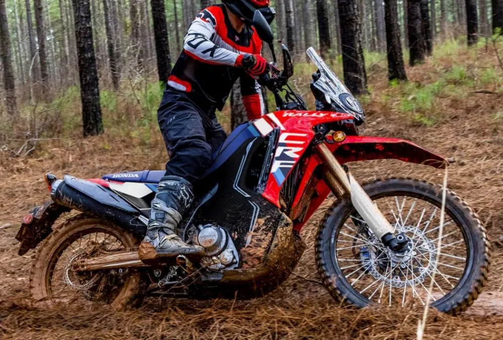Honda CRF 300 Rally 2026 - Ficha de la moto, precio, opinión, fotos