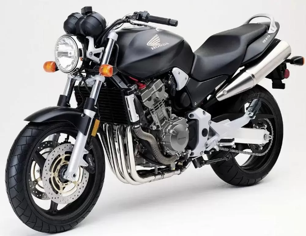 ホンダ　ホーネット900 高性能な大型ネイキッドロードスポーツバイク「CB900ホーネット」を
