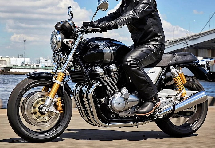 Honda CB 1100 RS 2017 - Motorcycle specifications, reviews, photos