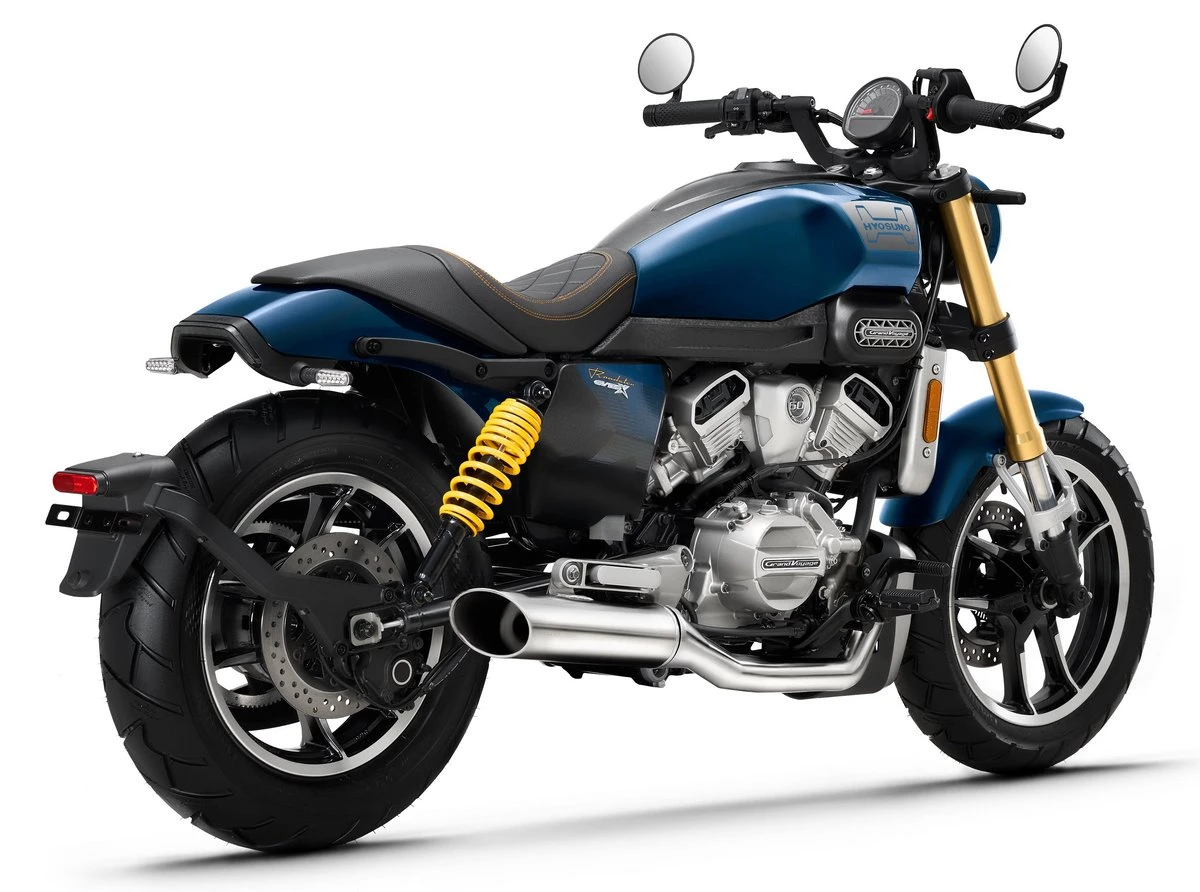 Hyosung GV 125 X 2025 - 5