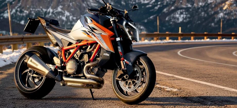 KTM Superduke 1390 RR: la bestia se vuelve aún más salvaje