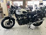 THRUXTON 900 ACE 2015