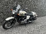 Bonneville T100 2014