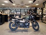 STREET SCRAMBLER  900 2017