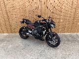 STREET TRIPLE 765 R 2021