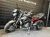 Triumph STREET TRIPLE 675 RS