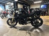 STREET TRIPLE 675 2008