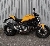MONSTER 821 2019