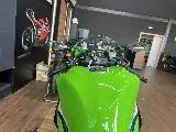 Kawasaki ZX6R 636