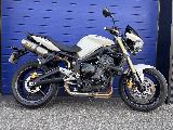 STREET TRIPLE 675 2009