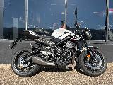 STREET TRIPLE 765 R 2023