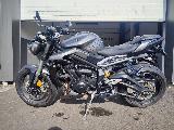 STREET TRIPLE 765 RS 2023