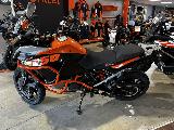 1050 ADVENTURE 2015