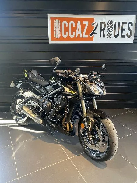 Triumph STREET TRIPLE 765 RS 2024 for 10490 in ST ETIENNE - Used