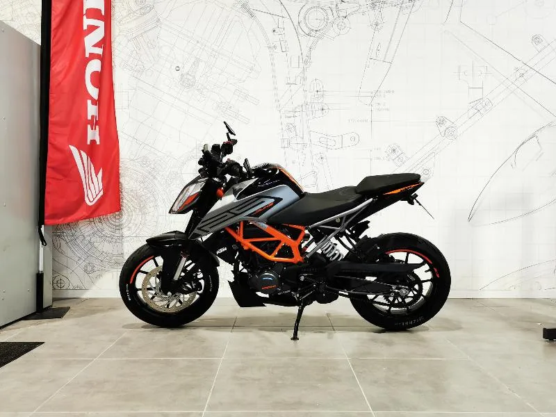 KTM 125 DUKE ABS 2023 for 3899 in SECLIN - Used