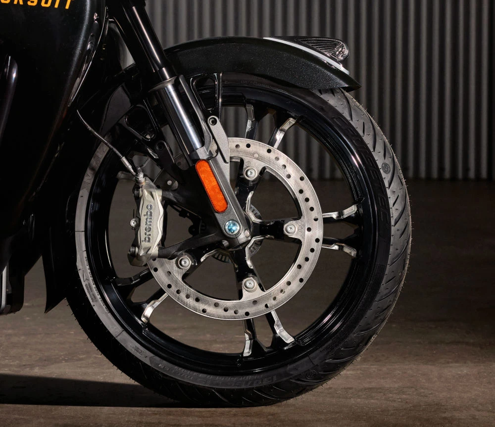 Indian 1830 Pursuit Elite 2025 - 7