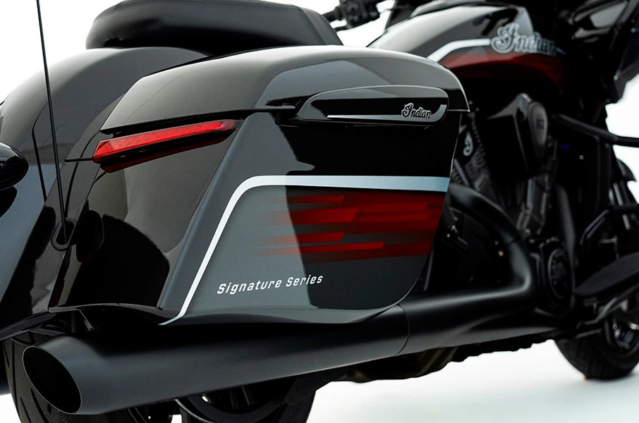 Indian 1830 Challenger Signature Series 2026 - 2