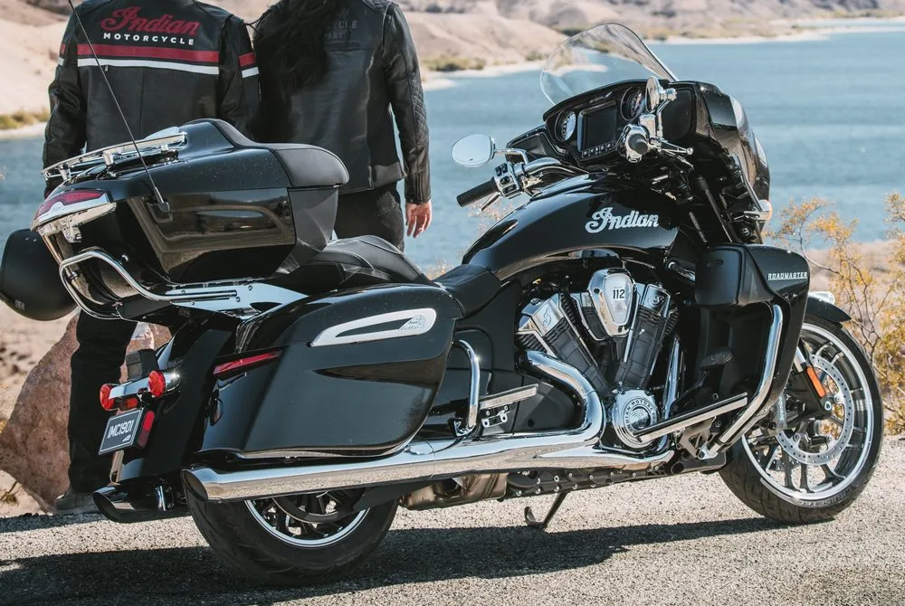 Indian 1830 Roadmaster Limited / Dark Horse 2025 - 12