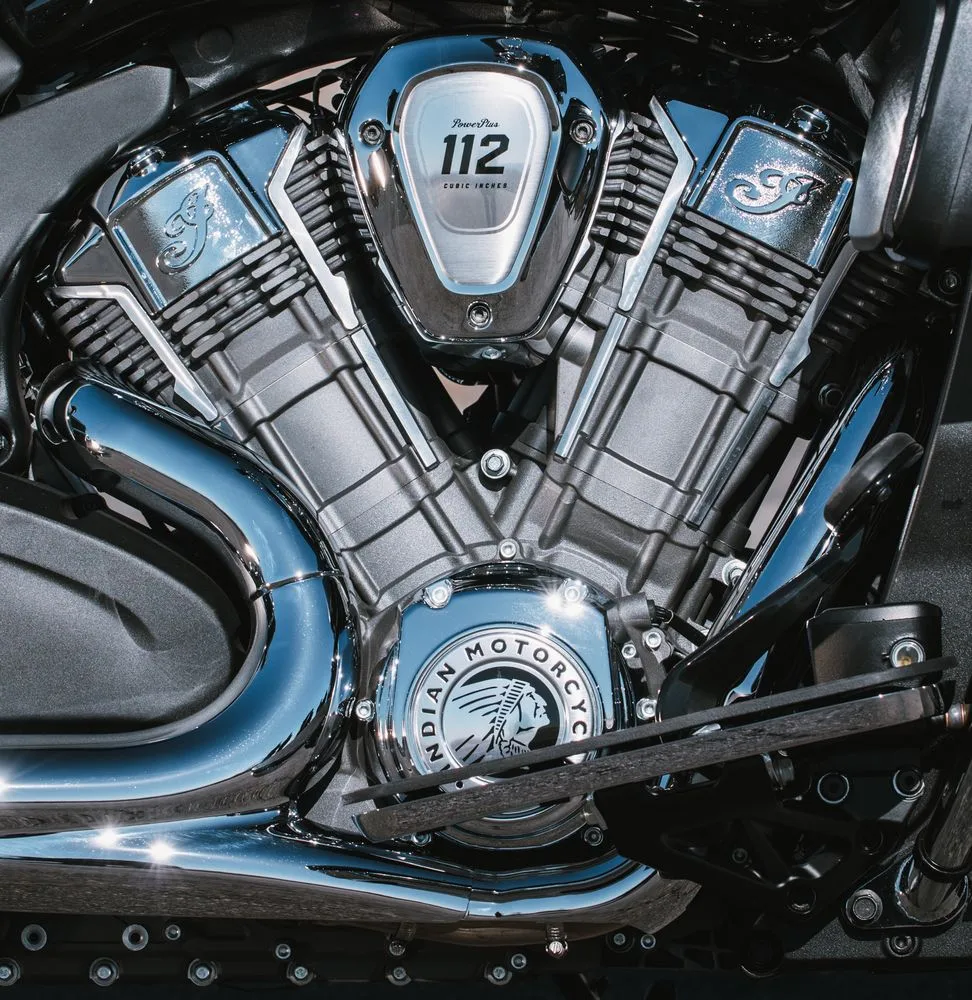 Indian 1830 Roadmaster Limited / Dark Horse 2025 - 15