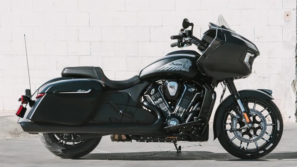 Indian 1830 Challenger Limited / Dark Horse 2025 - 16