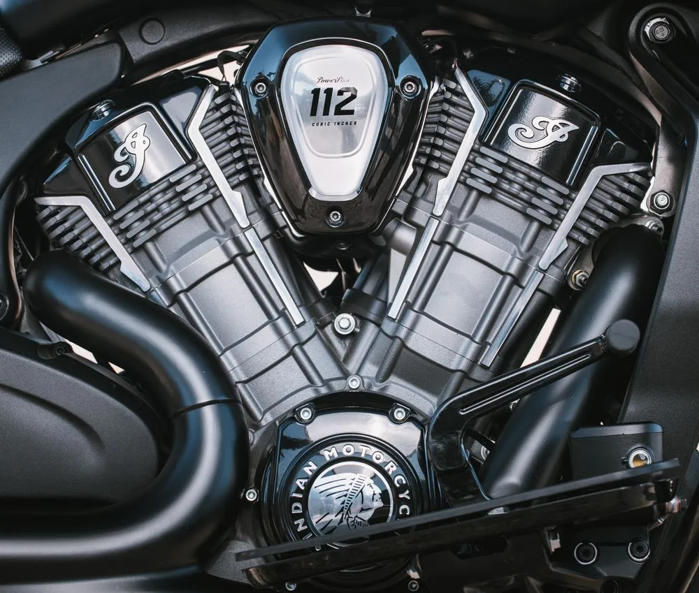 Indian 1830 Challenger Limited / Dark Horse 2025 - 14