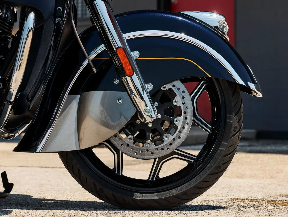 Indian 1890 Roadmaster Elite 2025 - 15
