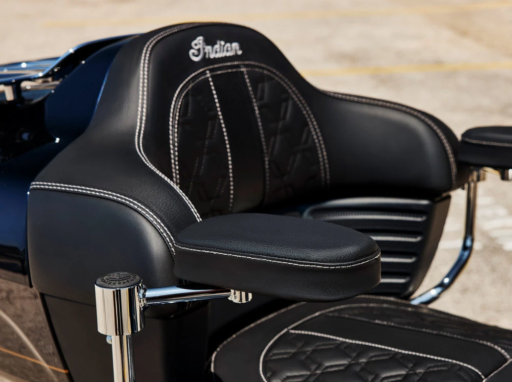 Indian 1890 Roadmaster Elite 2025 - 1