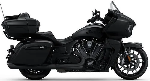 Foto de perfil del 1830 Pursuit Limited / Dark Horse 2025 en color negro.