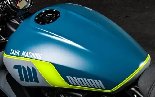 Profile photo of 999 Scout Bobber Sixty NEON 2021 in color not defined.