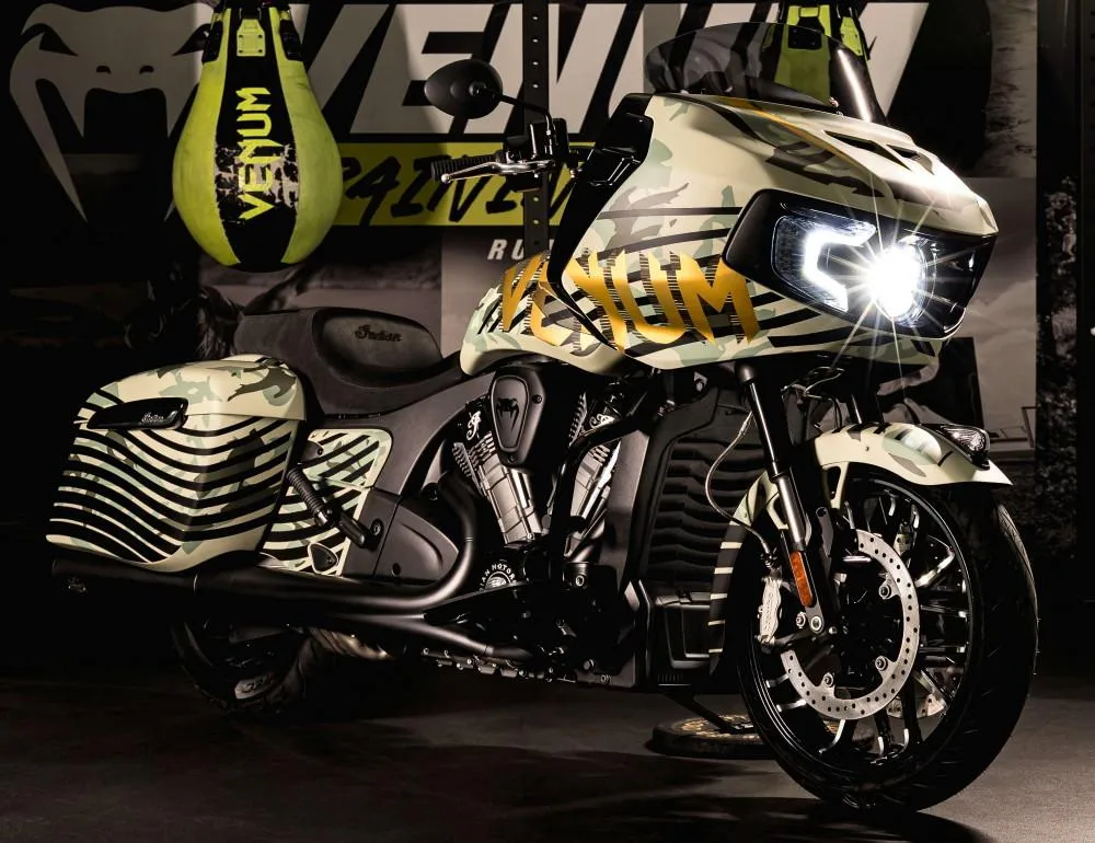 Indian 1830 Challenger Venum 2026 - Motorcycle specifications, photos
