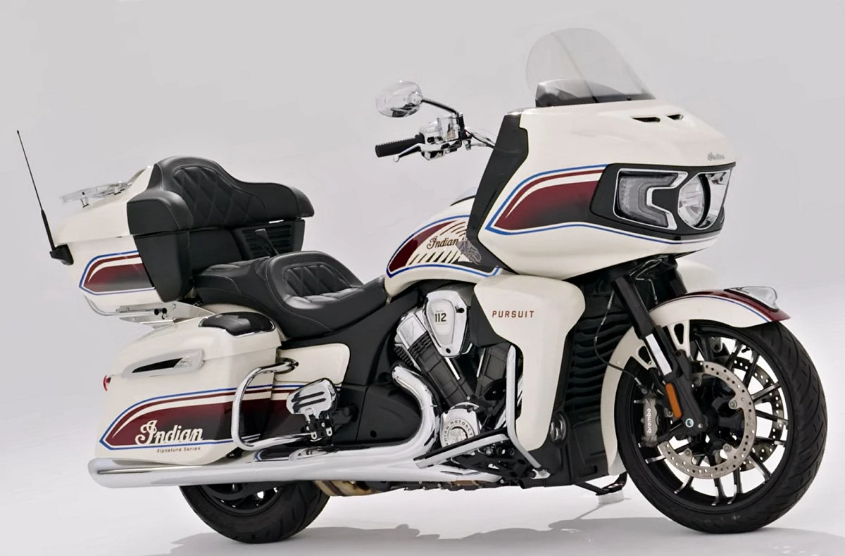 Una moto Indian 1830 Pursuit Limited de 2026