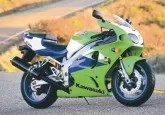 Moto Kawasaki 750 ZX-7 R 1998