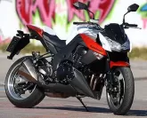 Moto Kawasaki Z 1000 2010