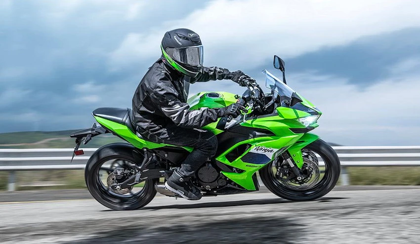 Kawasaki Ninja 650 2027 - 14