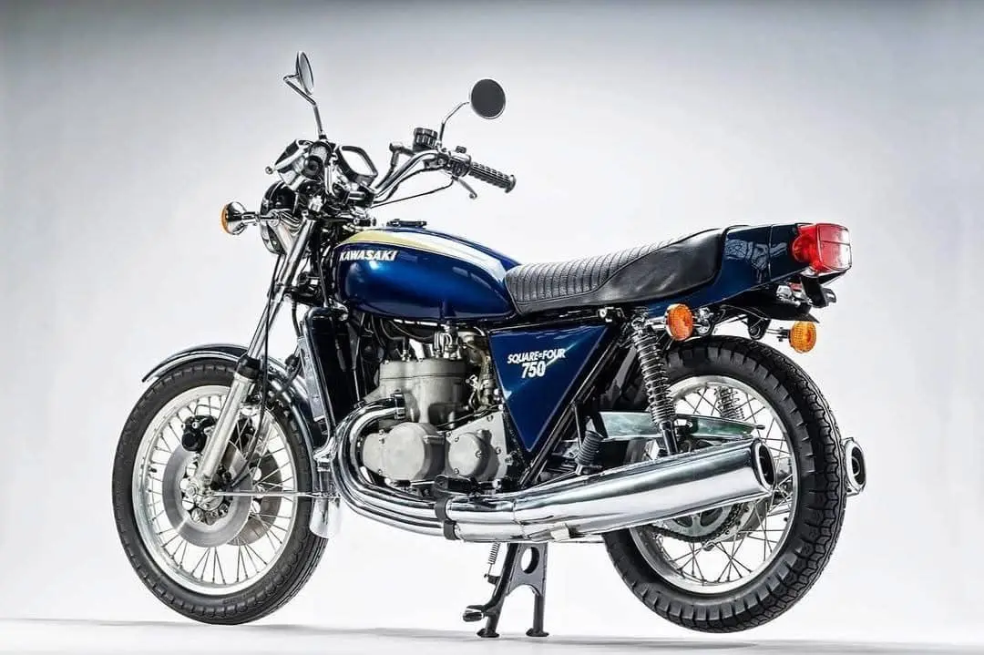 Kawasaki Square Four 750 1971 - 6