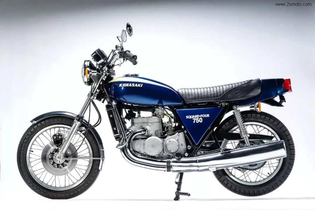Kawasaki Square Four 750 1971 - 7