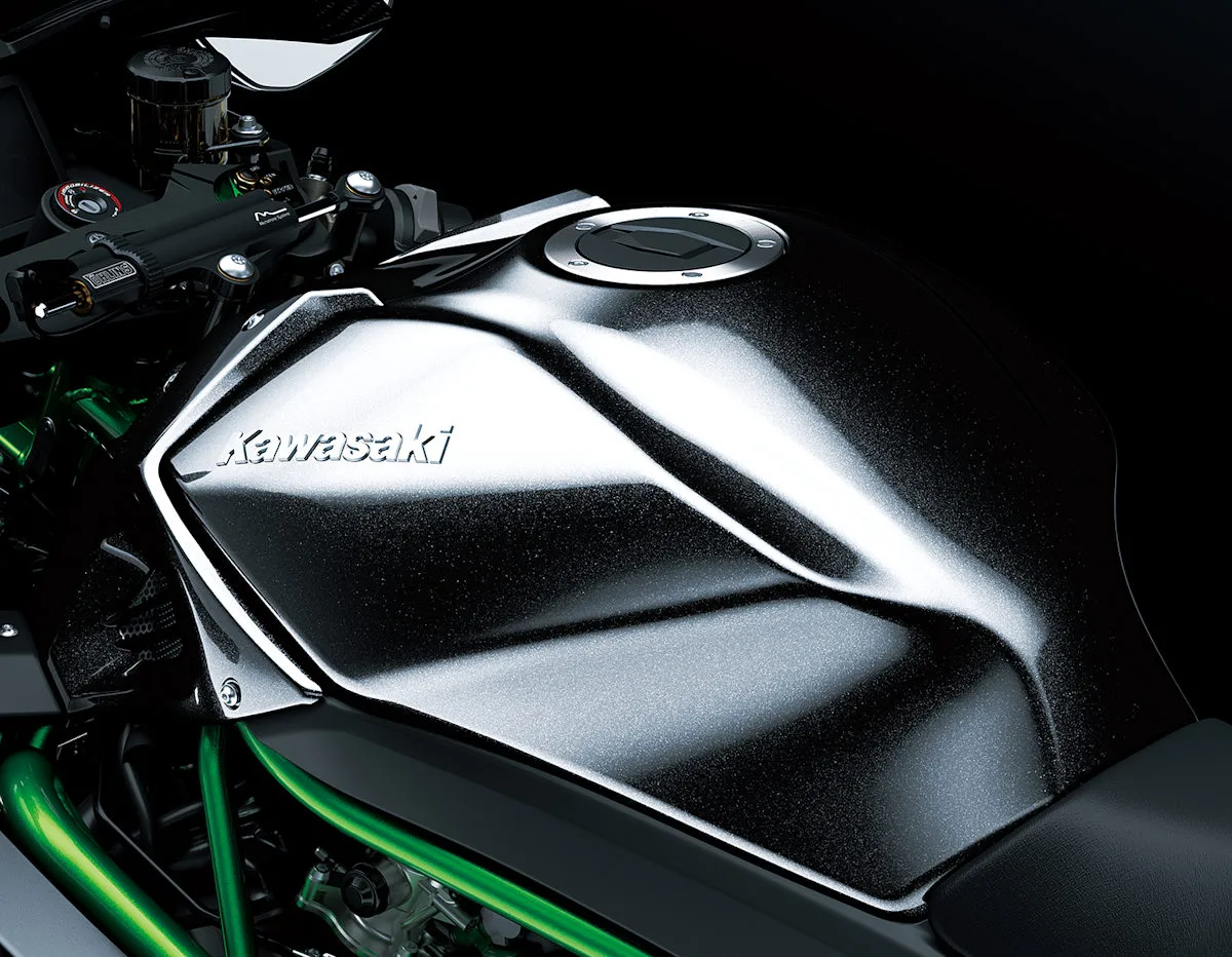 Kawasaki Ninja H2 Carbon 2027 - 16