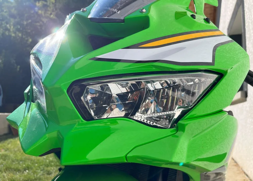 Tête de fourche de la Kawasaki ZX-4RR