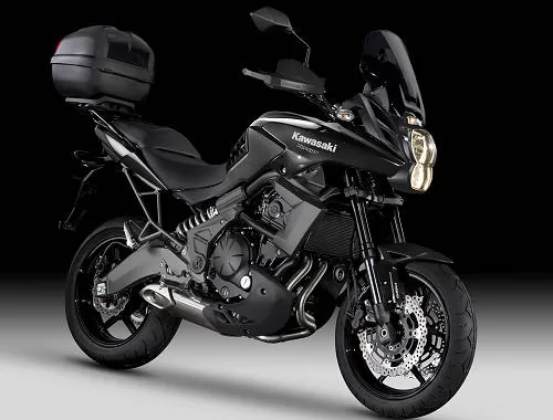 Foto de perfil del VERSYS 650 City 2012 en color indefinido.