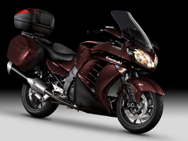 Profile photo of 1400 GTR Grand Tourer Edition 2012 in color not defined.