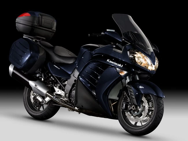 Profile photo of 1400 GTR Grand Tourer Edition 2012 in color not defined.
